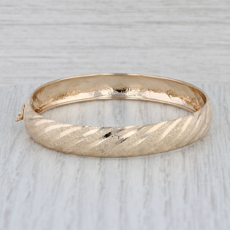 Stripped Bangle Bracelet 10k Yellow Gold 7.75" 9.5mm Snap Clasp