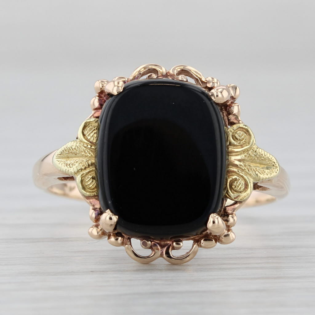 Light Gray Vintage Onyx Ring 10k Tri-toned Gold Size 7.5 Cushion Solitaire