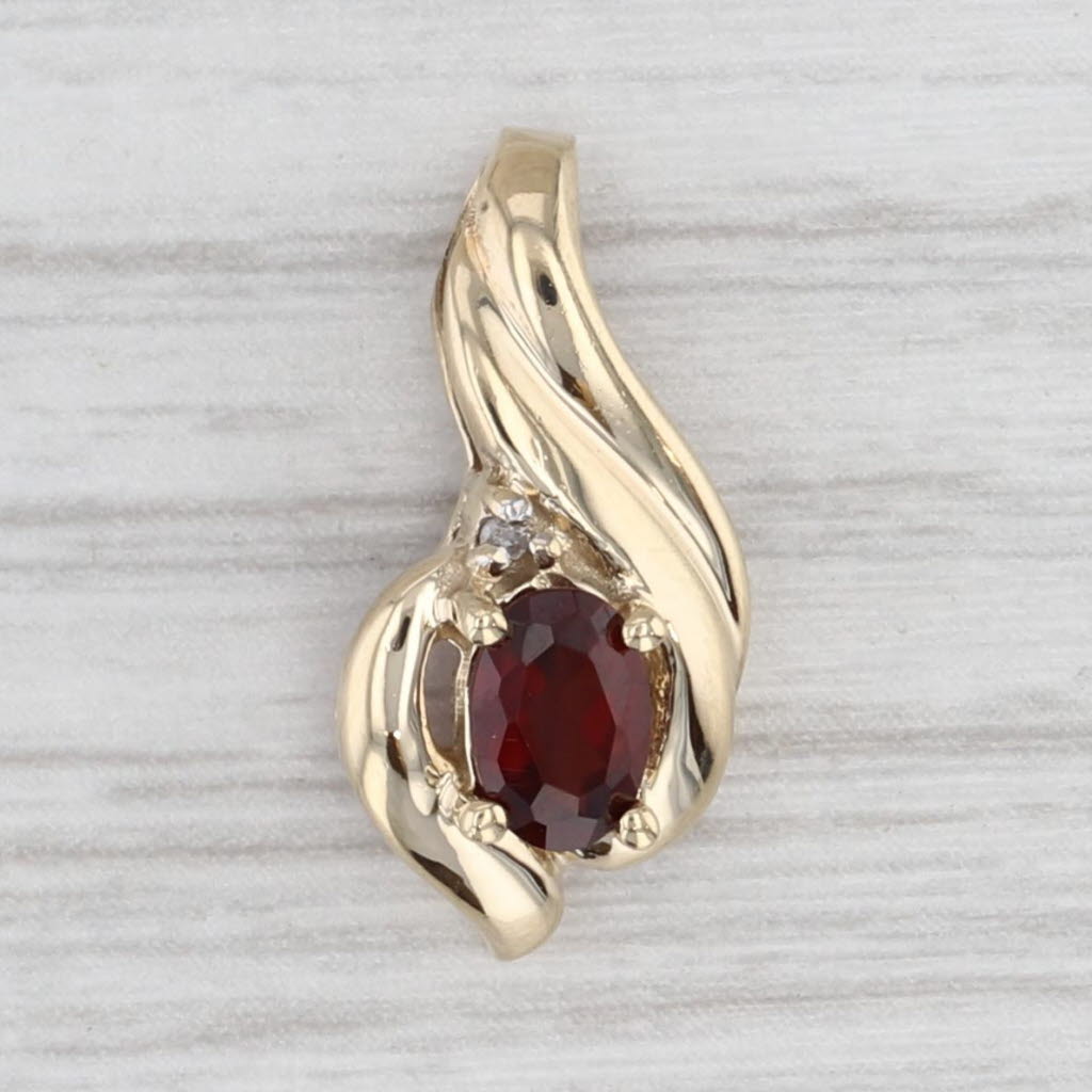 Light Gray 0.50ct Garnet Drop Pendant 10k Yellow Gold Diamond Accent