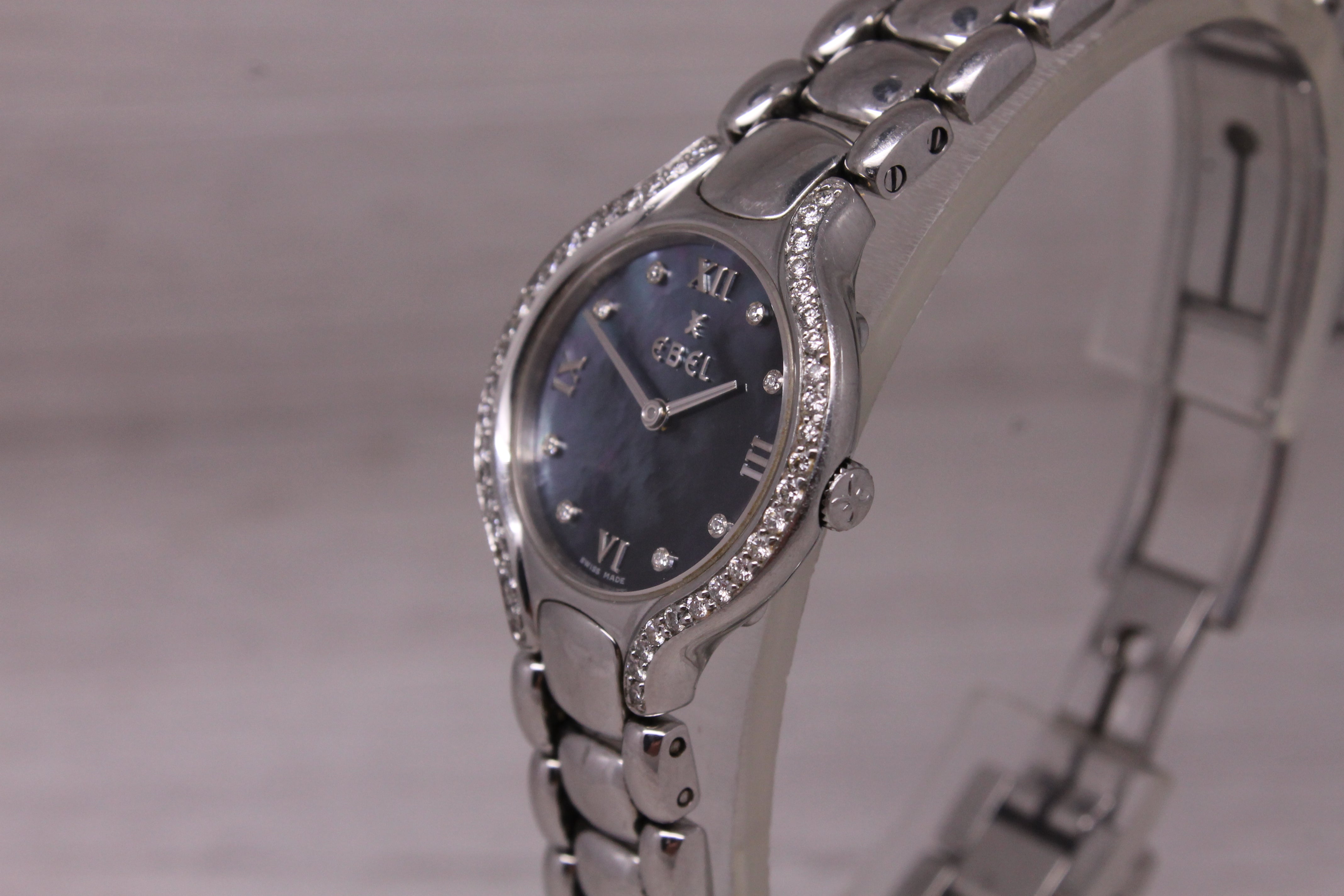 Ebel Beluga Ladies Stainless Steel Mother Pearl & Diamond Quartz Watch 9976411