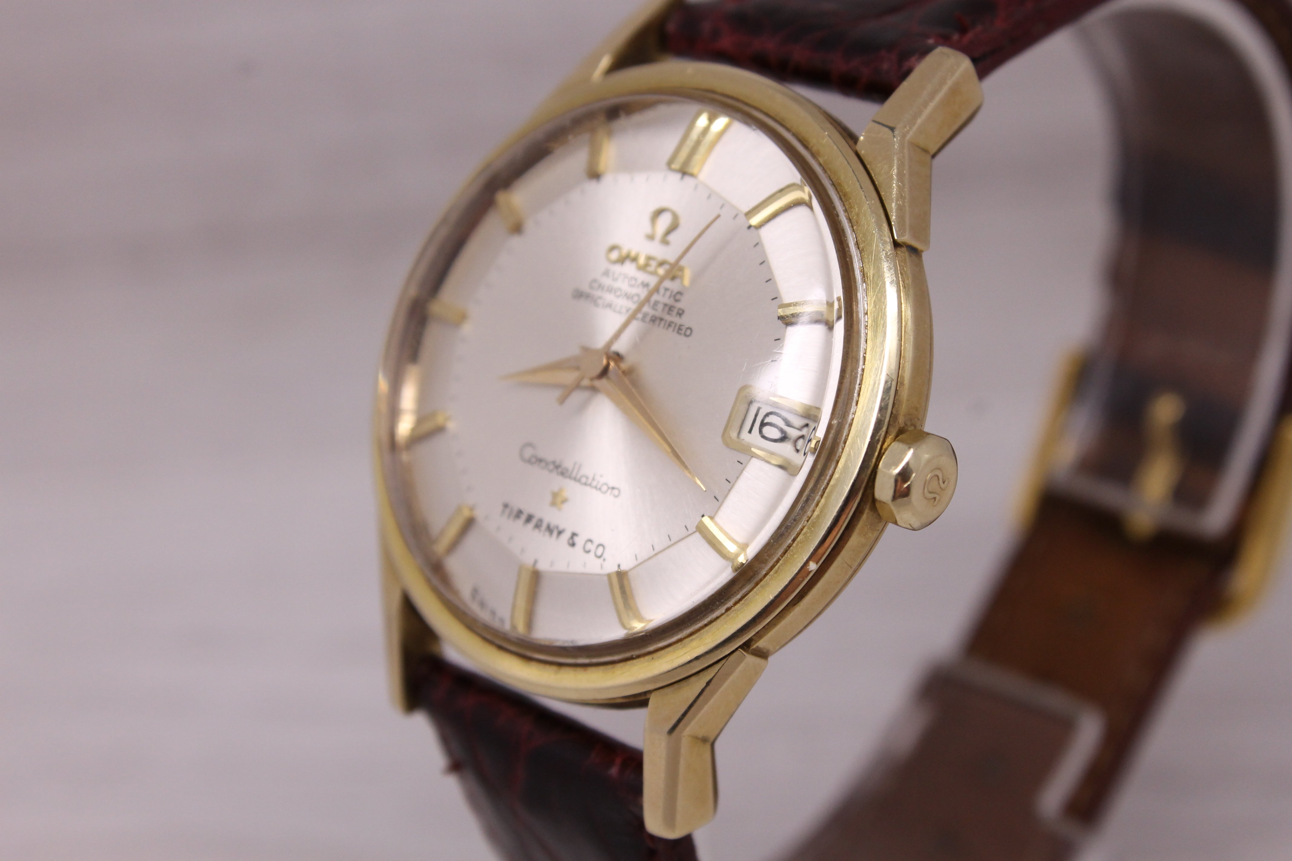 Vintage 1967 Omega Constellation 14k Solid Gold 168.005 Dogleg w/ Tiffany Dial