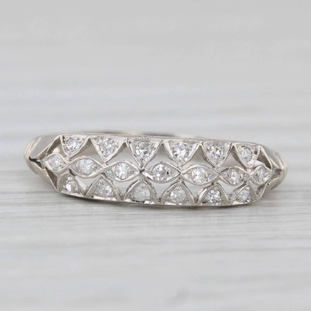 Light Gray 0.10ctw Diamond Openwork Ring 900 Platinum Size 5 Band Wedding Stackable