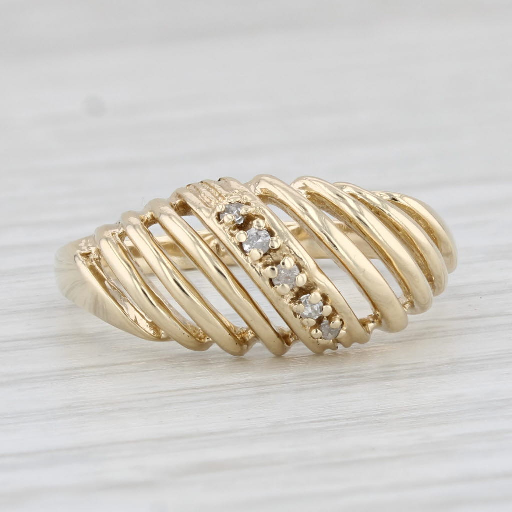 Light Gray Diamond Scalloped Ring 10k Yellow Gold Size 6