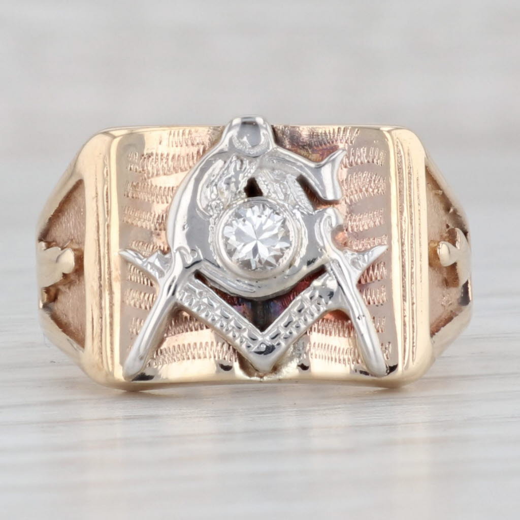 How to wear your masonic ring correctly? | MasonicBuys