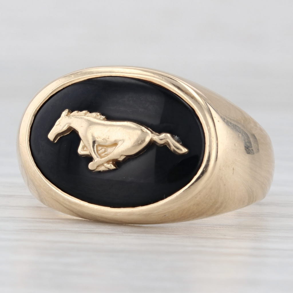 Vintage Ford Mustang Signet Ring 14k Gold Onyx Horse Signet Size 13