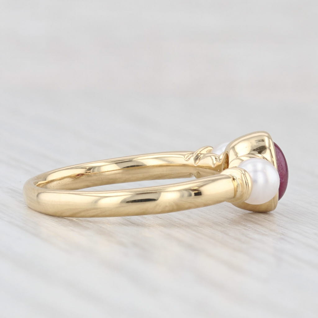 Light Gray Ruby Cabochon Cultured Pearl Ring 18k Yellow Gold Size 6.5