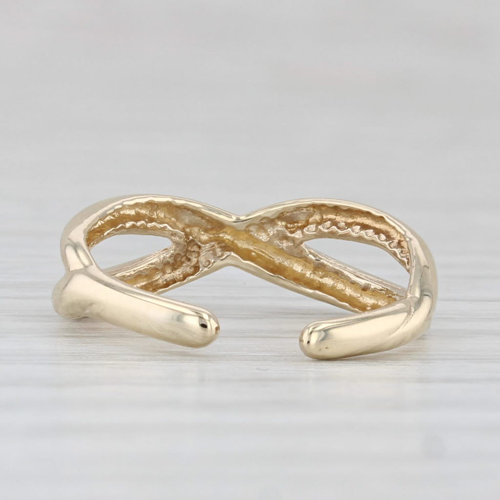 Light Gray Knot Woven Band Cross Over Toe Ring 10k Yellow Gold Adjustable Size