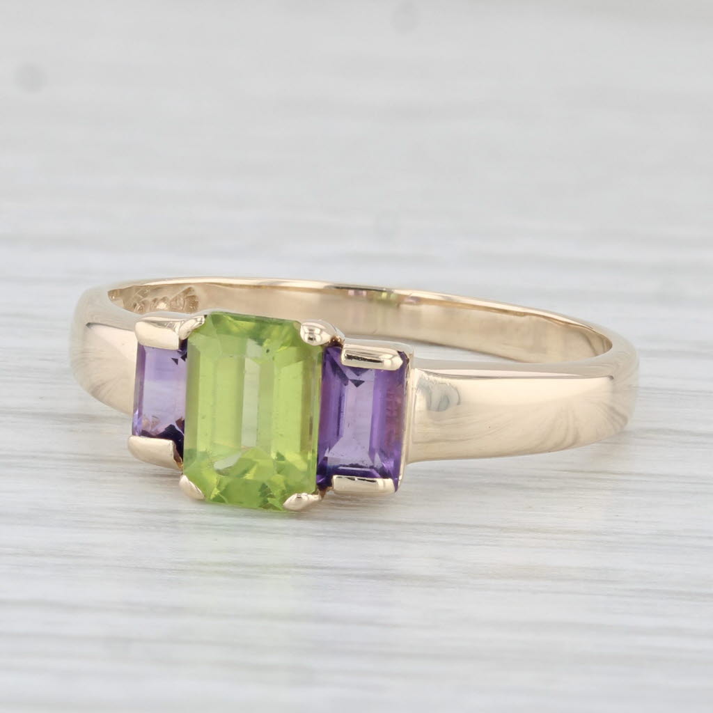 Light Gray 1.59ctw Peridot Amethyst Ring 10k Yellow Gold Size 9