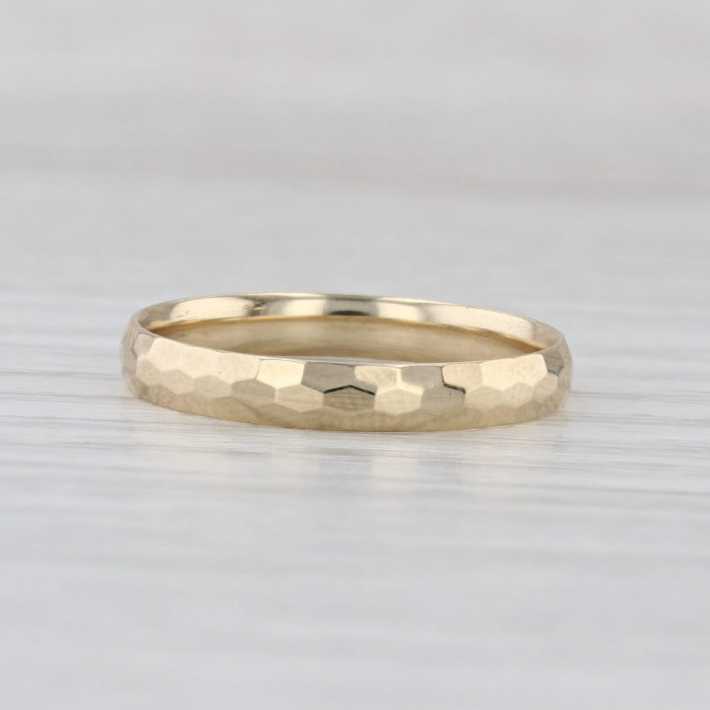 Hammered Band 14k Yellow Gold Ring Size 8 Stackable Wedding
