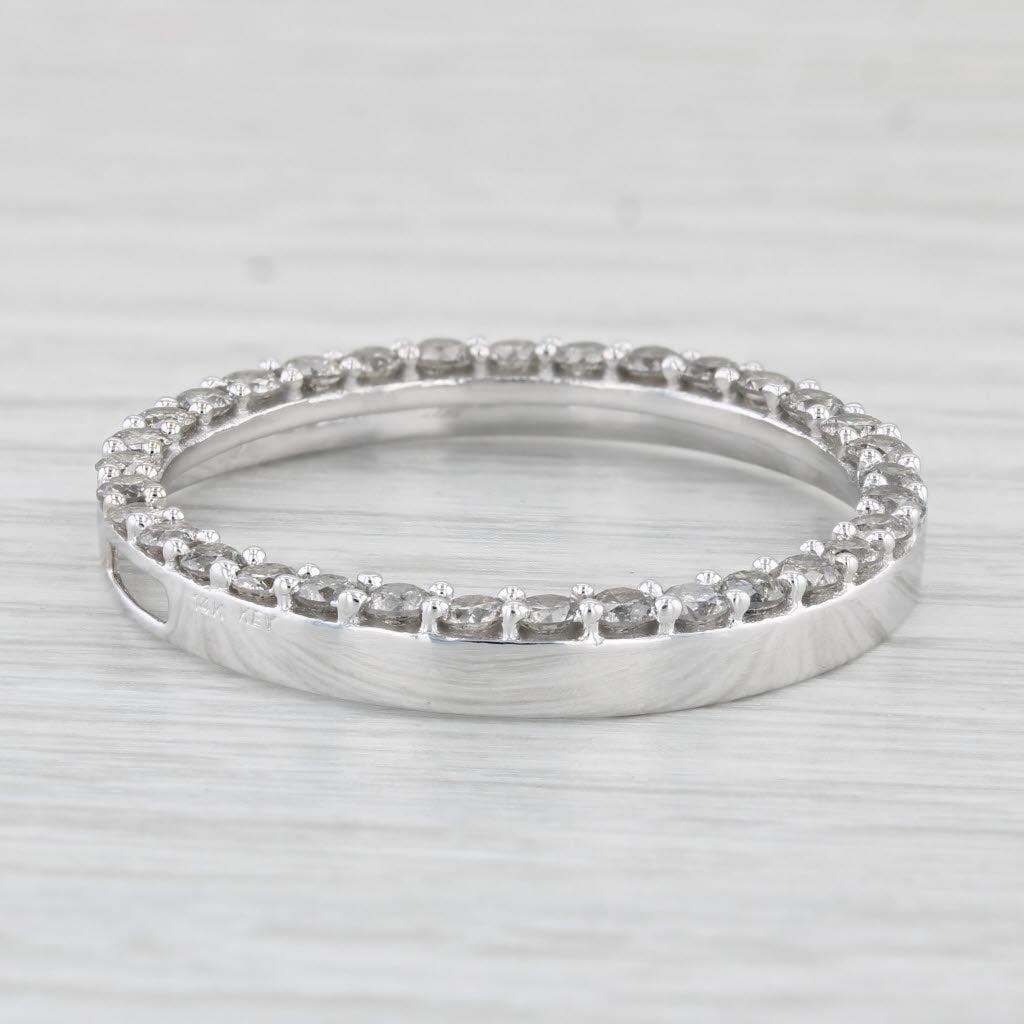 Light Gray 1.50ctw Diamond Eternity Circle Pendant 14k White Gold