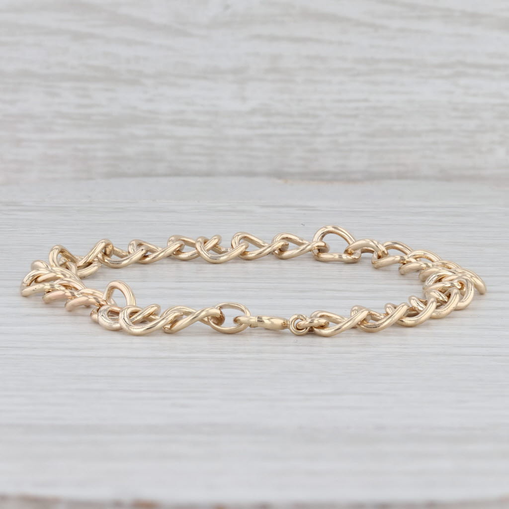 Light Gray Curb Chain Bracelet 14k Yellow Gold 7.75" 5.8mm