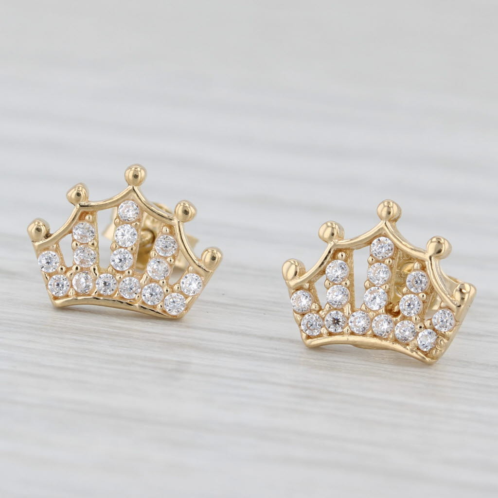 Light Gray 0.18ctw Cubic Zirconia Crown Stud Earrings 18k Yellow Gold