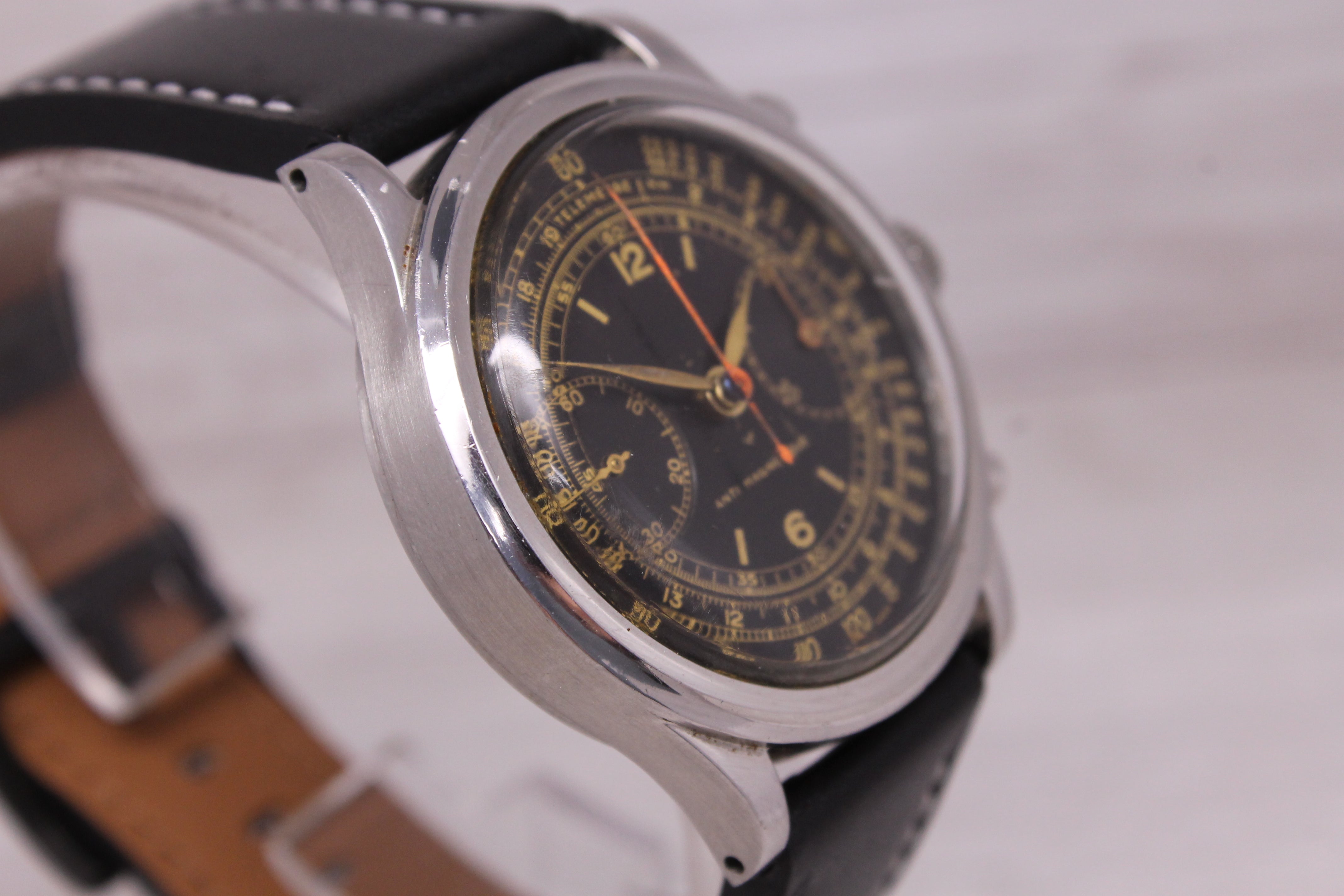 Vintage 1940s Zeus 38mm Steel Clamshell Chronograph Watch Black Dial Valjoux 22