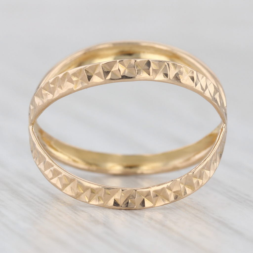 Light Gray Etched Pattern Orbit Ring 18k Yellow Gold Size 6.5 Statement