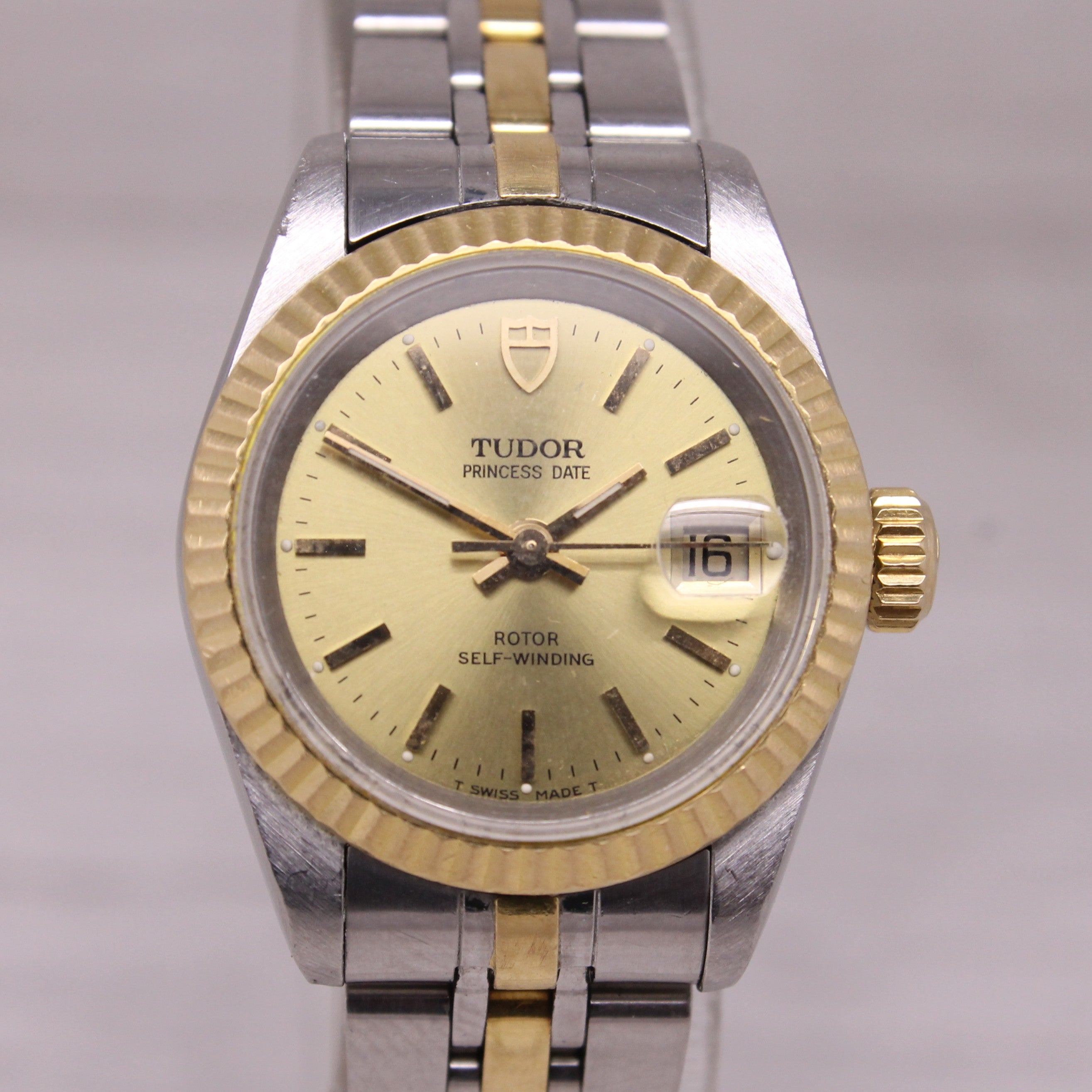 Tudor Princess Date Ladies 25mm Automatic Watch Fluted Bezel Swiss Date 92413