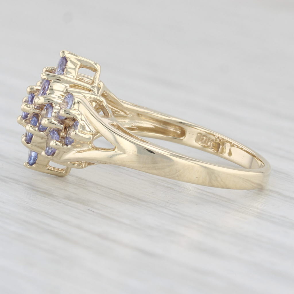 Light Gray 1.20ctw Tanzanite Cluster Ring 10k Yellow Gold Size 7.25