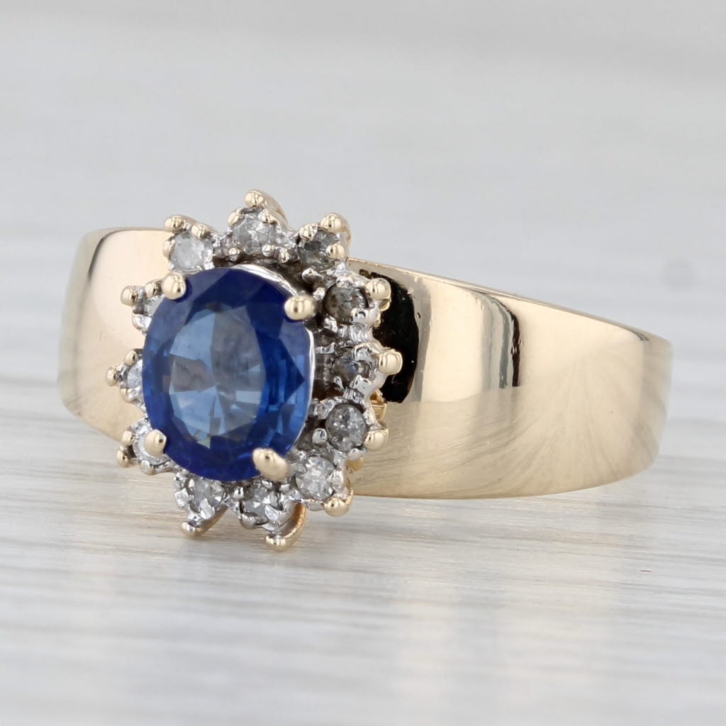 Light Gray 0.74ctw Oval Blue Sapphire Diamond Halo Ring 10k Yellow Gold Size 7.25