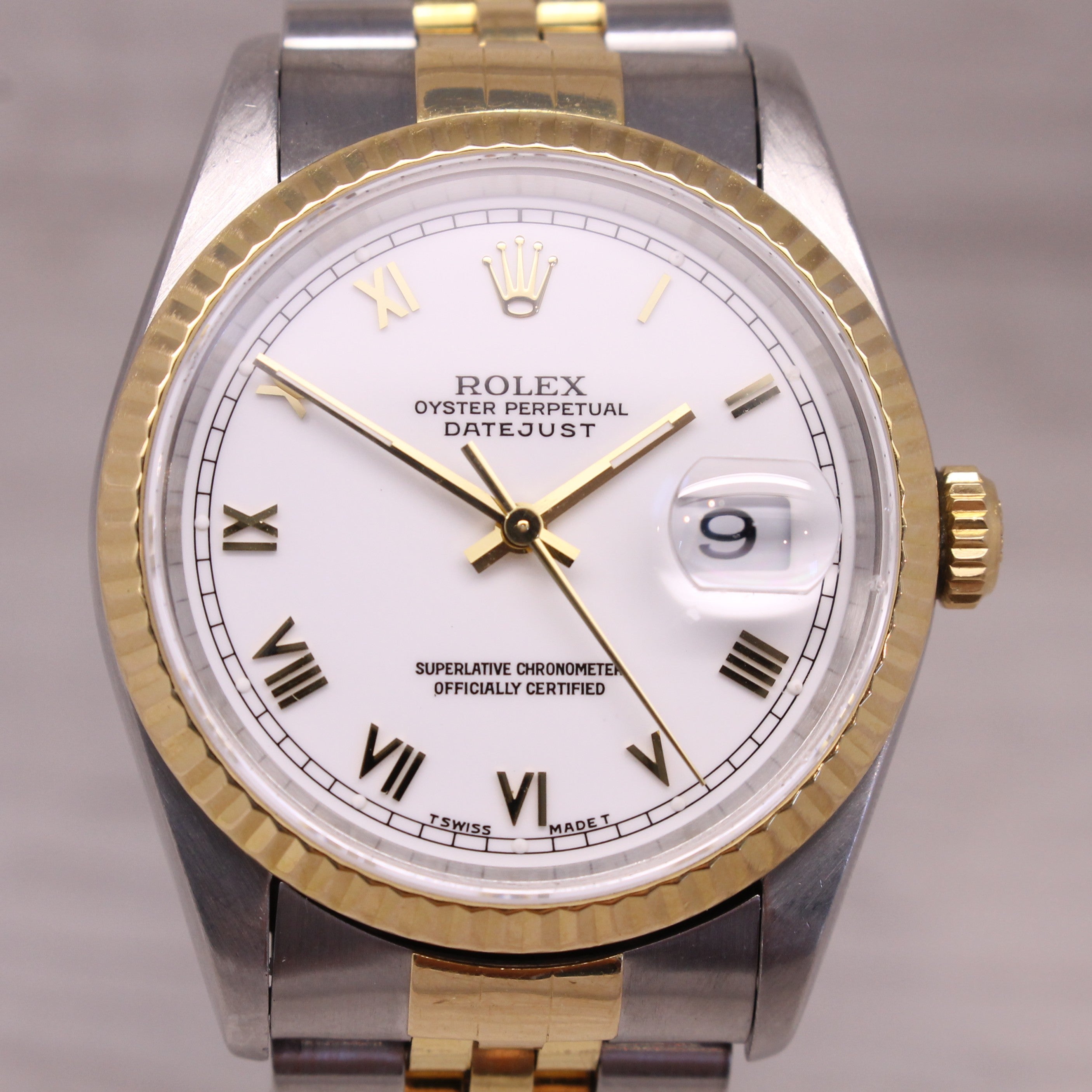 Vintage 1995 Rolex Datejust 16233 Mens 18k & Steel Automatic Watch w Box Papers