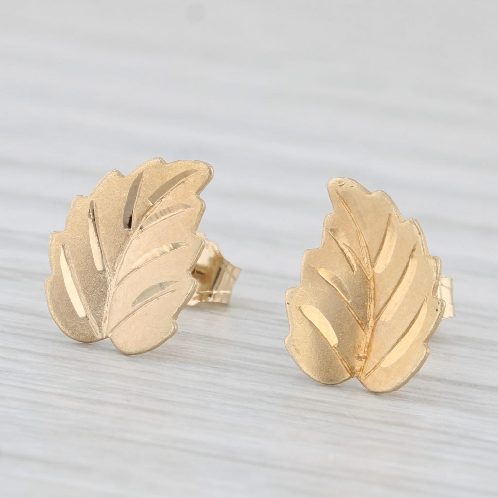 Light Gray Leaf Stud Earrings 14k Yellow Gold