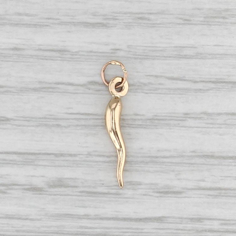 Italian Horn Charm 14k Yellow Gold Small Drop Pendant Talisman Good Luck