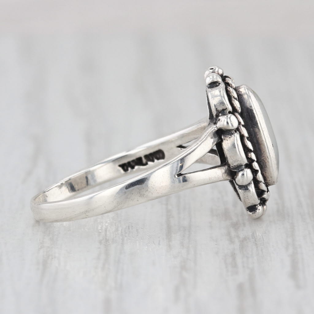 Vintage Southwestern Mother of Pearl Ring Sterling Silver Size 8.25