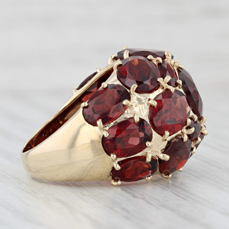 Light Gray 23.10ctw Garnet Cluster Cocktail Ring 14k Yellow Gold Size 7