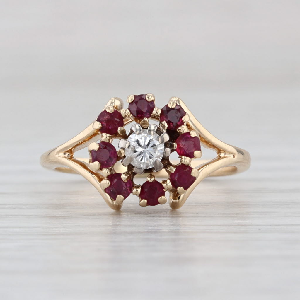 0.53ctw Garnet Diamond Flower Ring 14k Yellow Gold Size 5.5