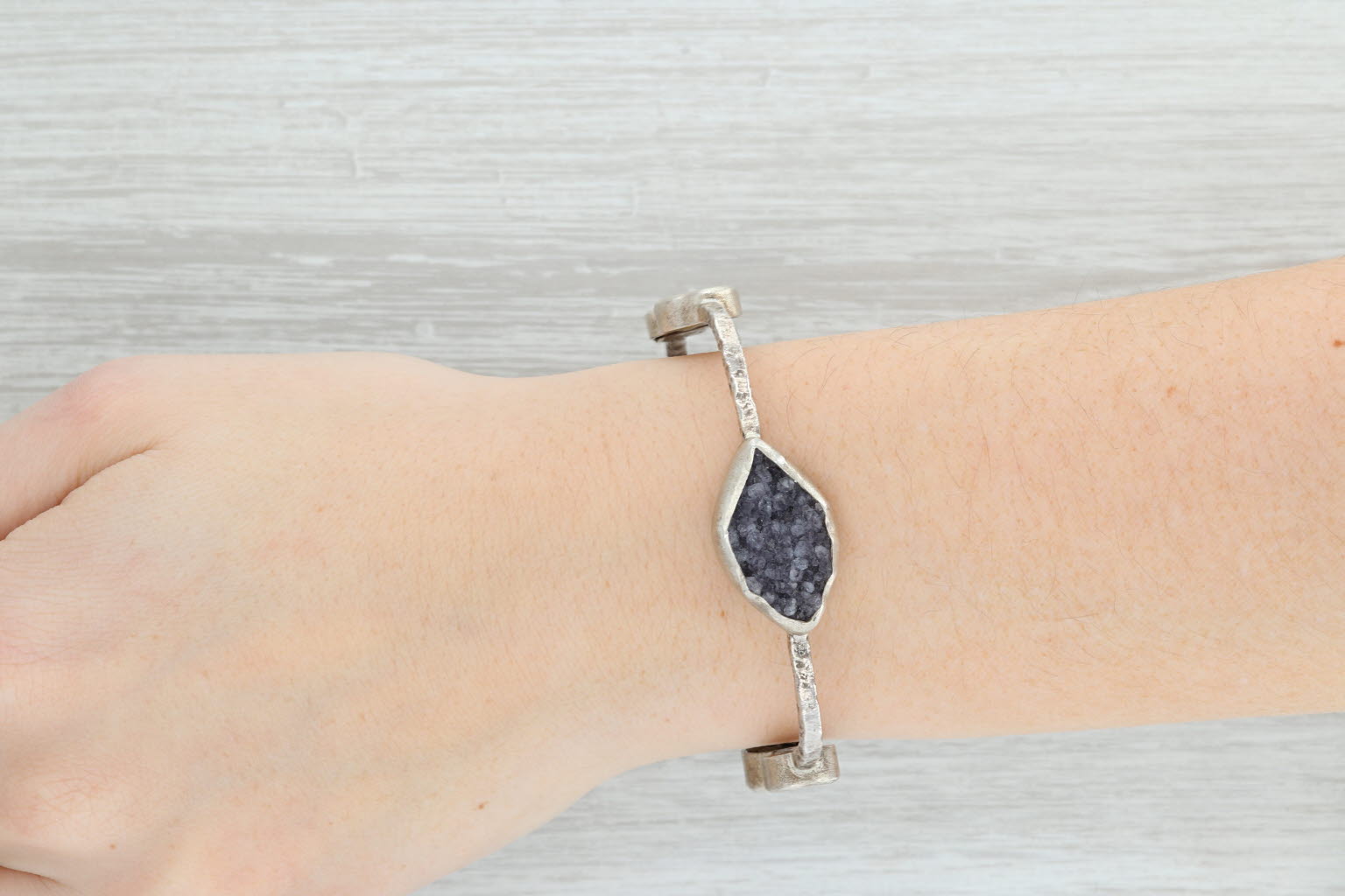 New Nina Wynn Druzy Amethyst Agate Geode Bangle Bracelet Sterling Silver