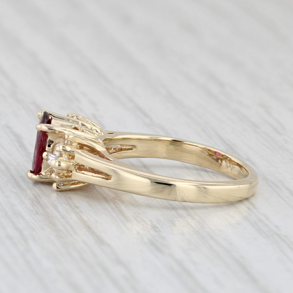 Light Gray 0.96ctw Oval Ruby Diamond Ring 14k Yellow Gold Size 4.5