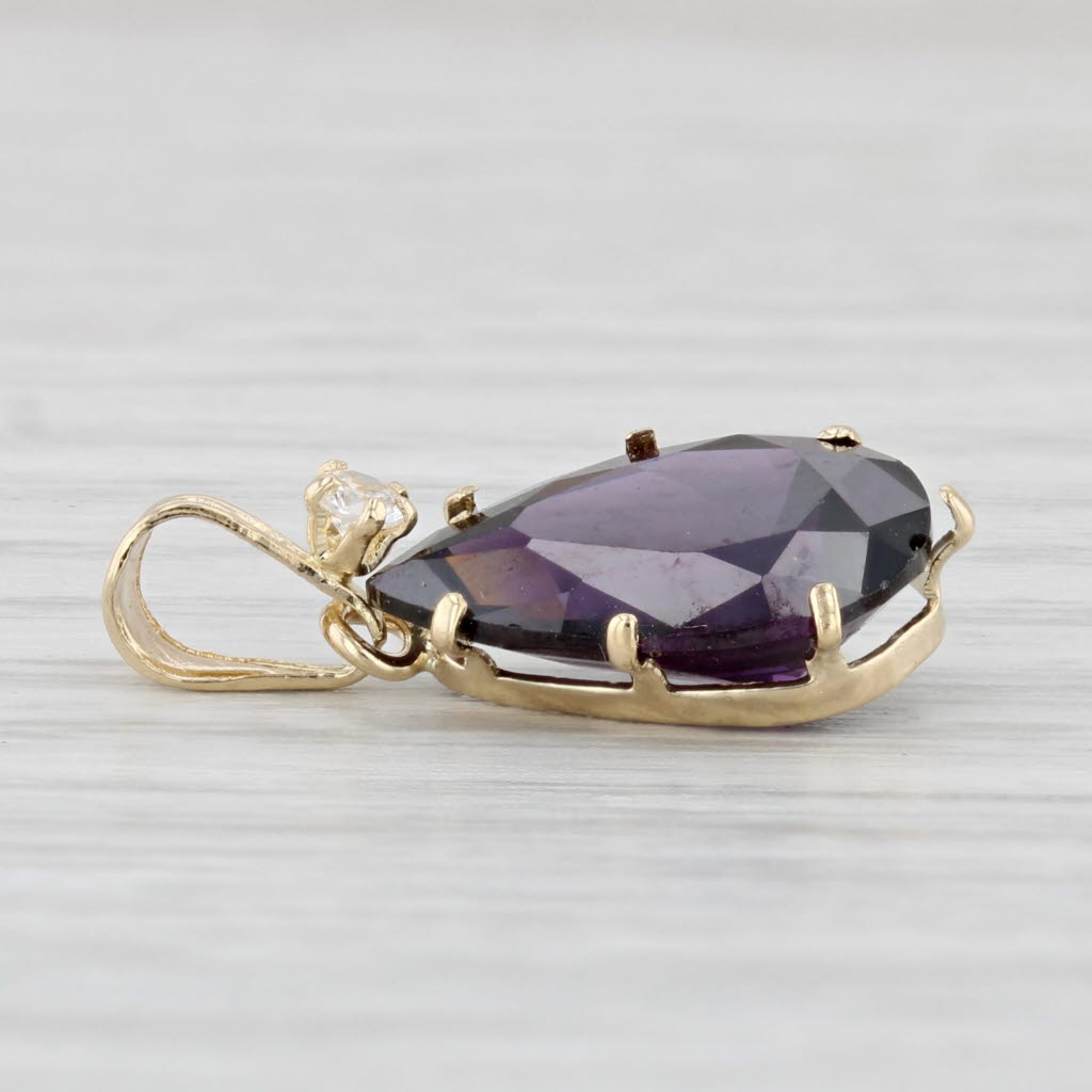 Light Gray Purple Glass Cubic Zirconia Teardrop Pendant 10k Yellow Gold