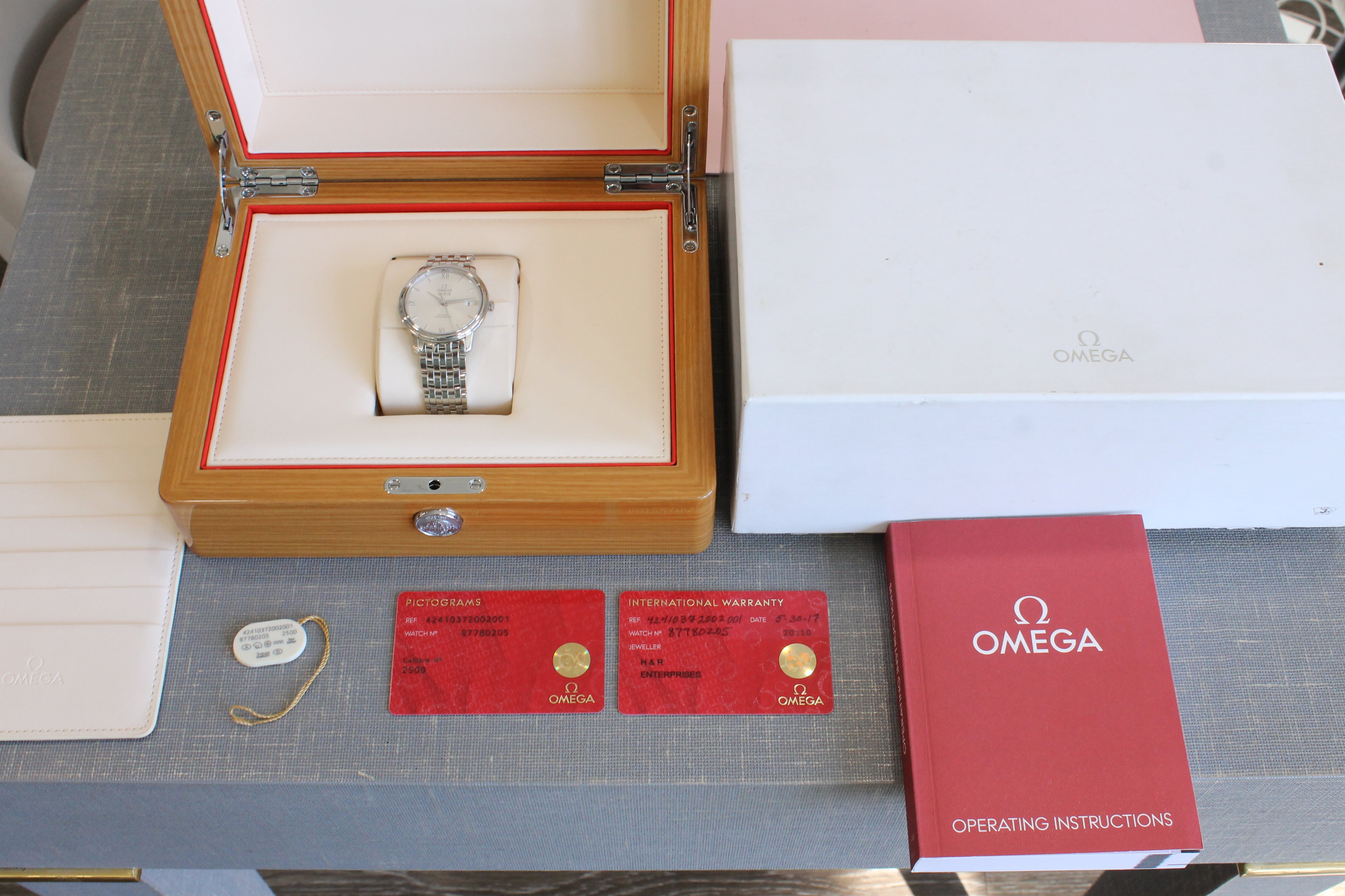 Omega DeVille Co-Axial Chronometer 37mm Mens Steel Automatic Watch w/ Bracelet