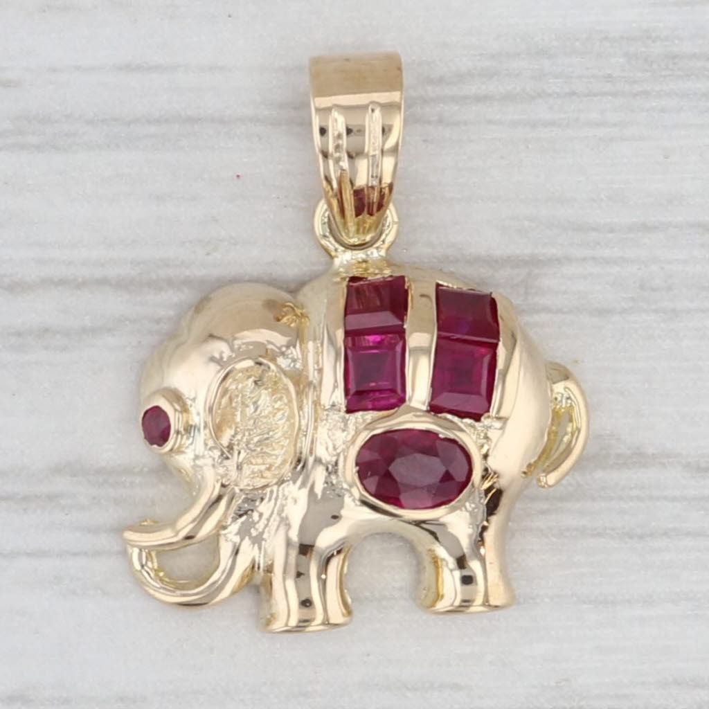 Light Gray 0.32ctw Ruby Elephant Pendant 14k Yellow Gold Small Drop