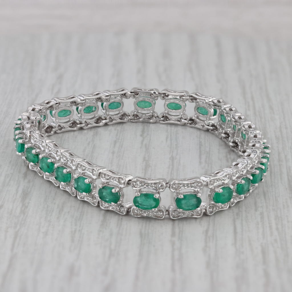 Gray 6.70 ctw Emerald Diamond 14K White Gold Tennis 7" Bracelet