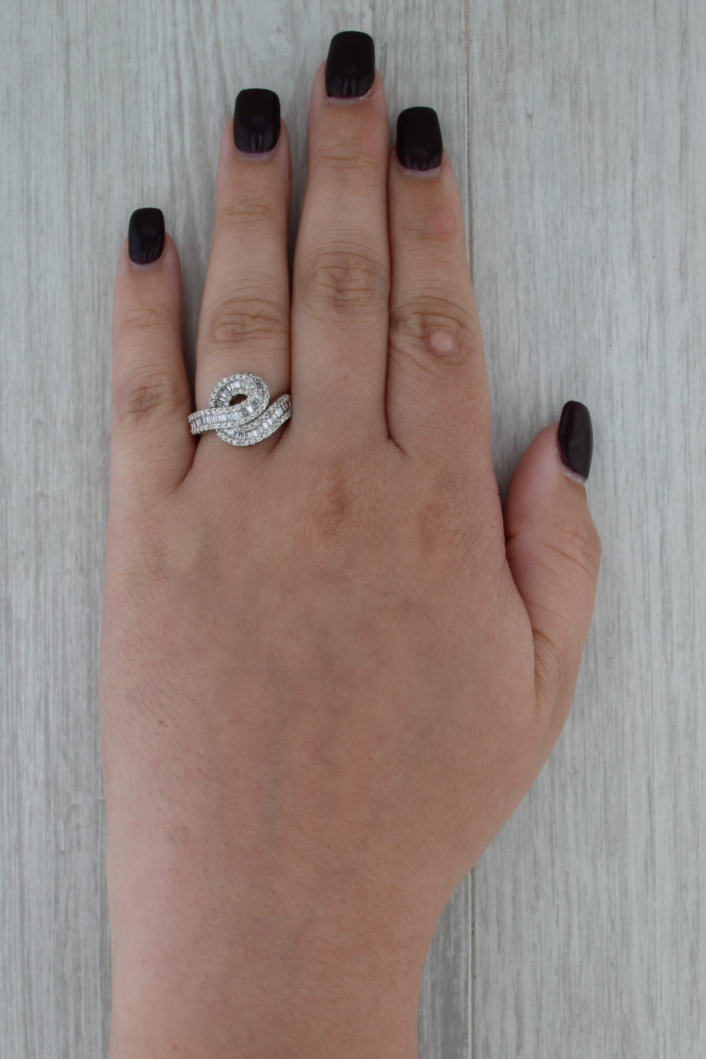 1ctw Diamond Loop Knot Bypass ring 14k White Gold 14k White Gold Size 7