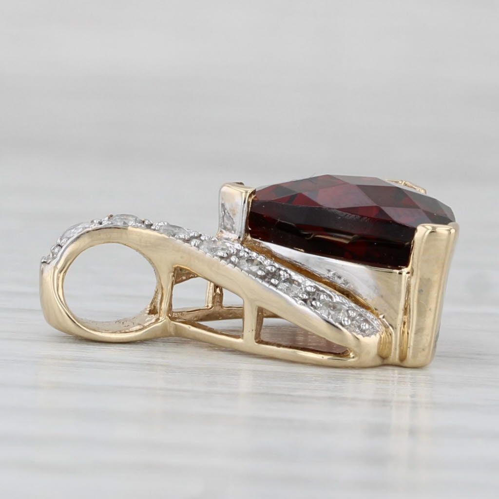 Light Gray 4.10ctw Garnet Diamond Pendant 14k Yellow Gold