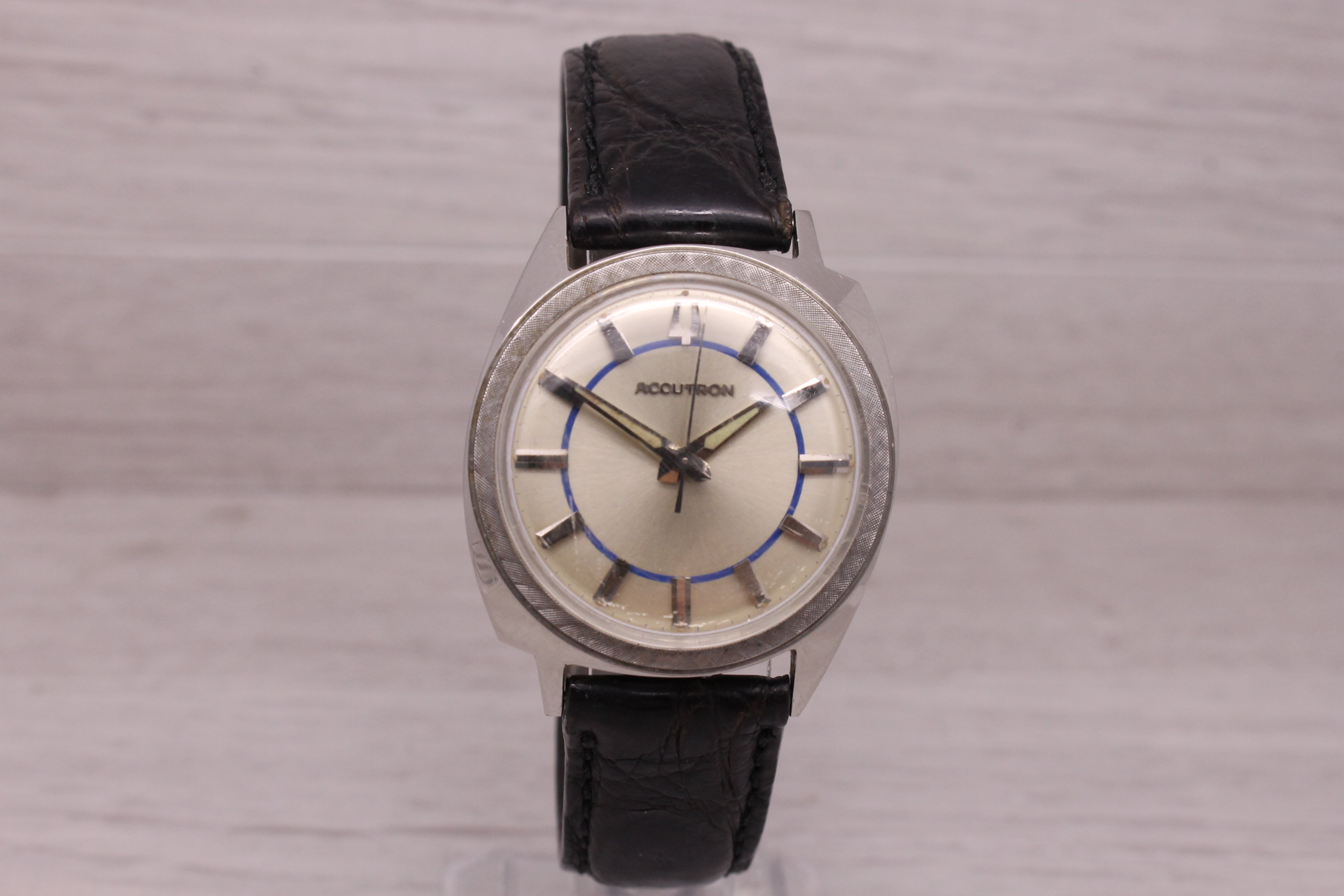 Dark Gray Vintage 1965 Bulova Accutron Asymetric Football Steel 214 Men Tuning Fork Watch