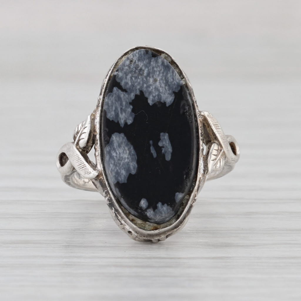Vintage Obsidian Glass Snowflake Signet Ring Sterling Silver Size 4 Leaf Accents
