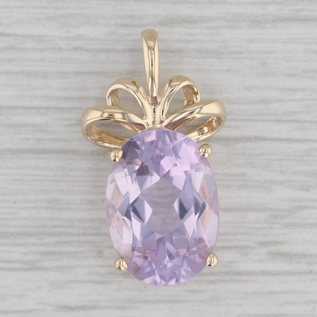 Gray 6.10ct Oval Amethyst Solitaire Pendant 14k Yellow Gold