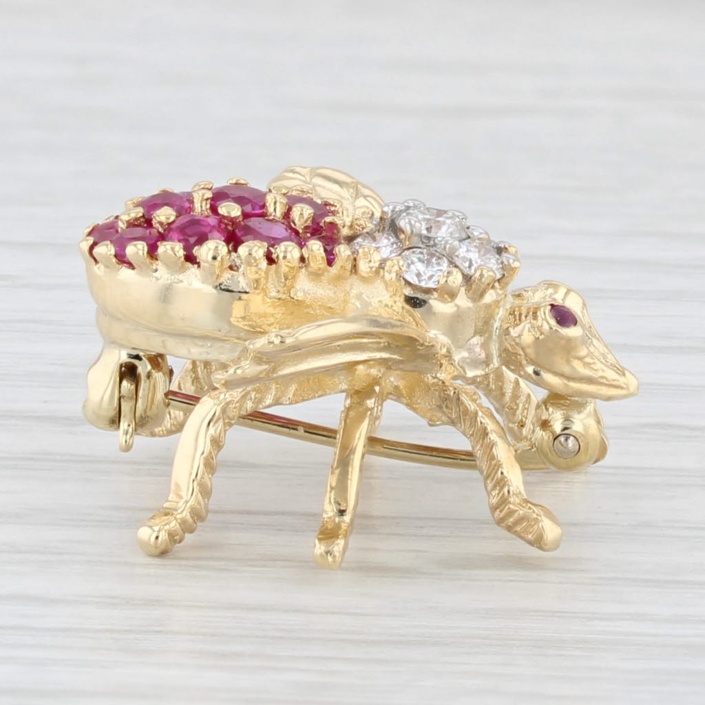 Light Gray 0.98ctw Ruby Diamond Bee Bug Brooch 18k Yellow Gold Pin