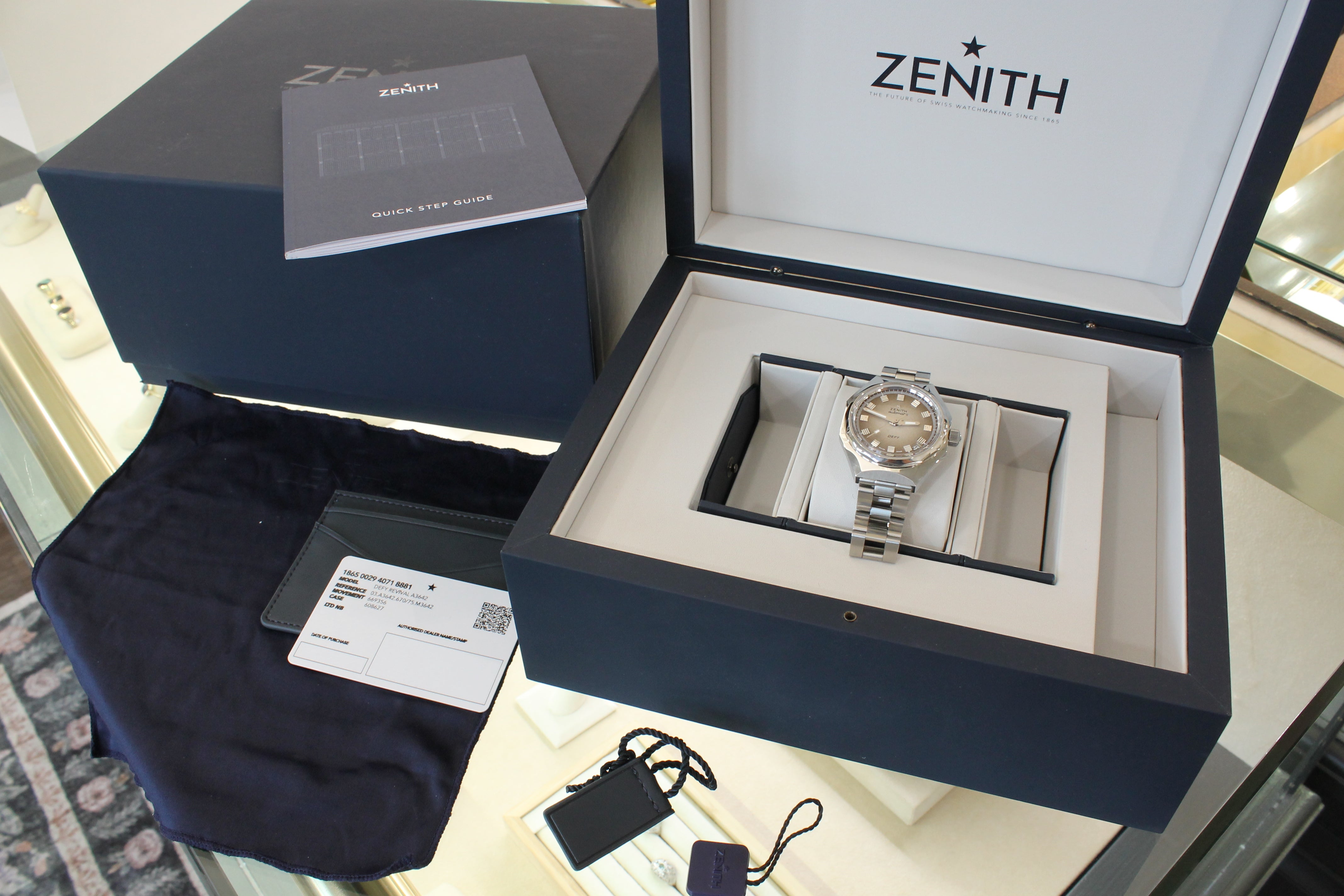 Zenith Defy Revival A3642 Mens 37.5mm Automatic Divers Watch Boutique w Band Box