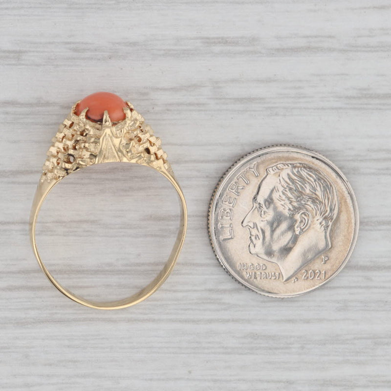 Vintage Coral Ring 18k Yellow Gold Oval Cabochon Solitaire Size 6.75