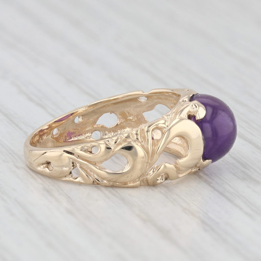 Light Gray Oval Cabochon Amethyst Solitaire Ring 14k Yellow Gold Size 7 Ornate Vine Work