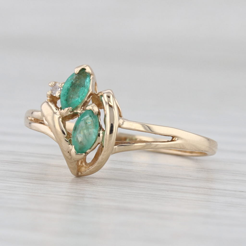 Light Gray 0.30ctw Green Beryl Emerald Diamond Ring 10k Yellow Gold Size 7