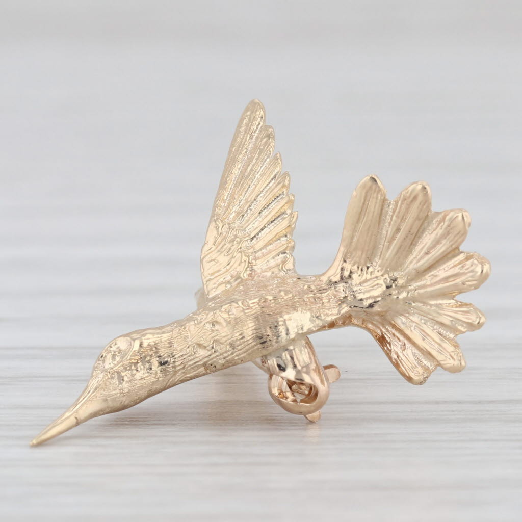 Light Gray Small Hummingbird Pin 14k Yellow Gold Brooch