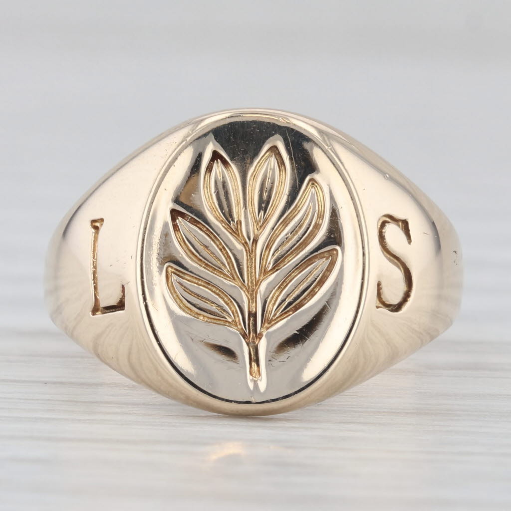 Light Gray Laurel School Signet Ring 10k Yellow Gold Size 7.5 Class Keepsake Vintage