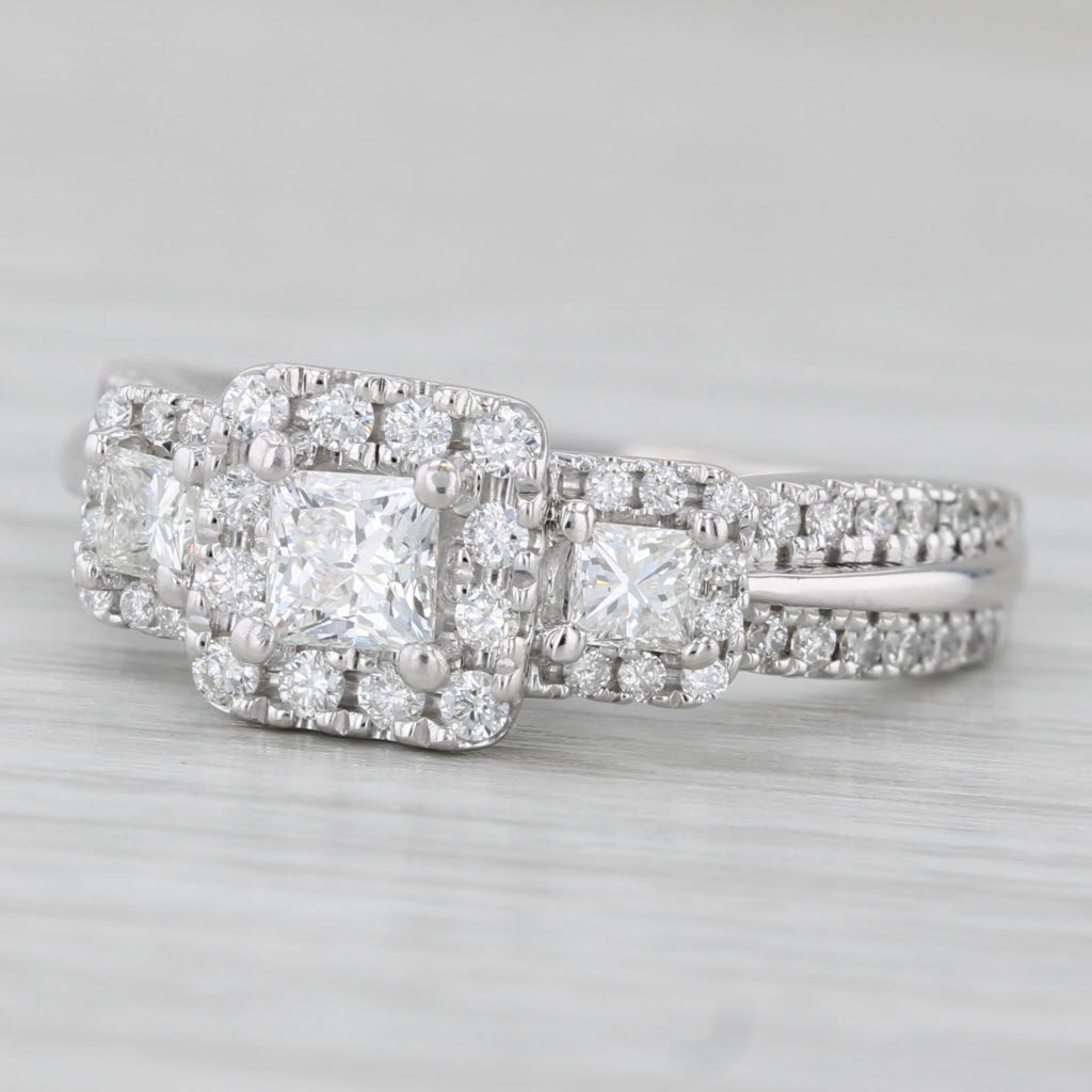 Light Gray Vera Wang Wish 0.82ctw Diamond Princess Engagement Ring 14k White Gold Size 6.25