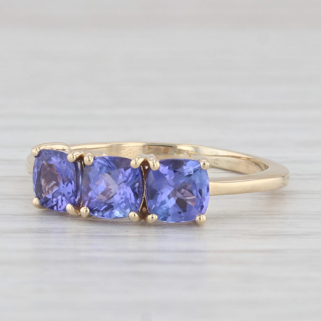 Light Gray 1.50ctw Tanzanite 3-Stone Ring 10k Yellow Gold Size 8