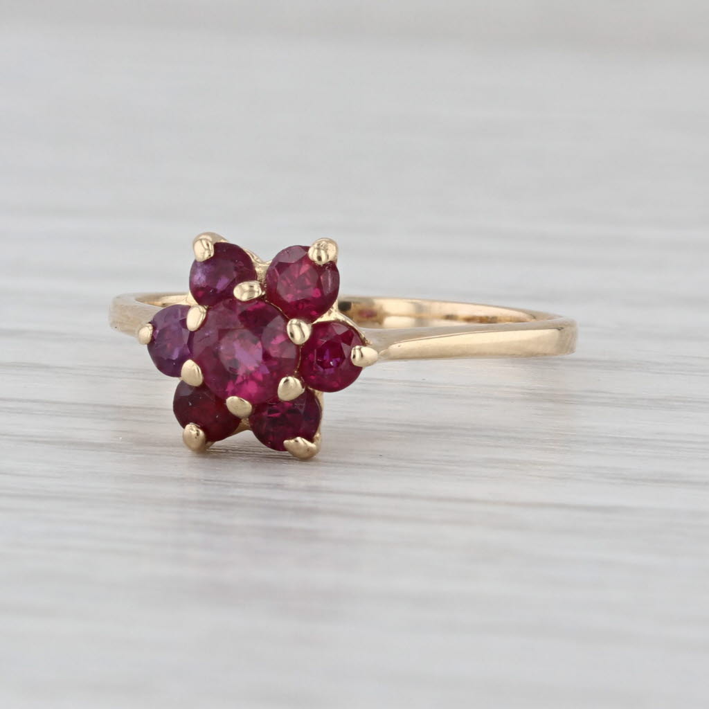 0.92ctw Ruby Flower Ring 14k Yellow Gold Size 6.75