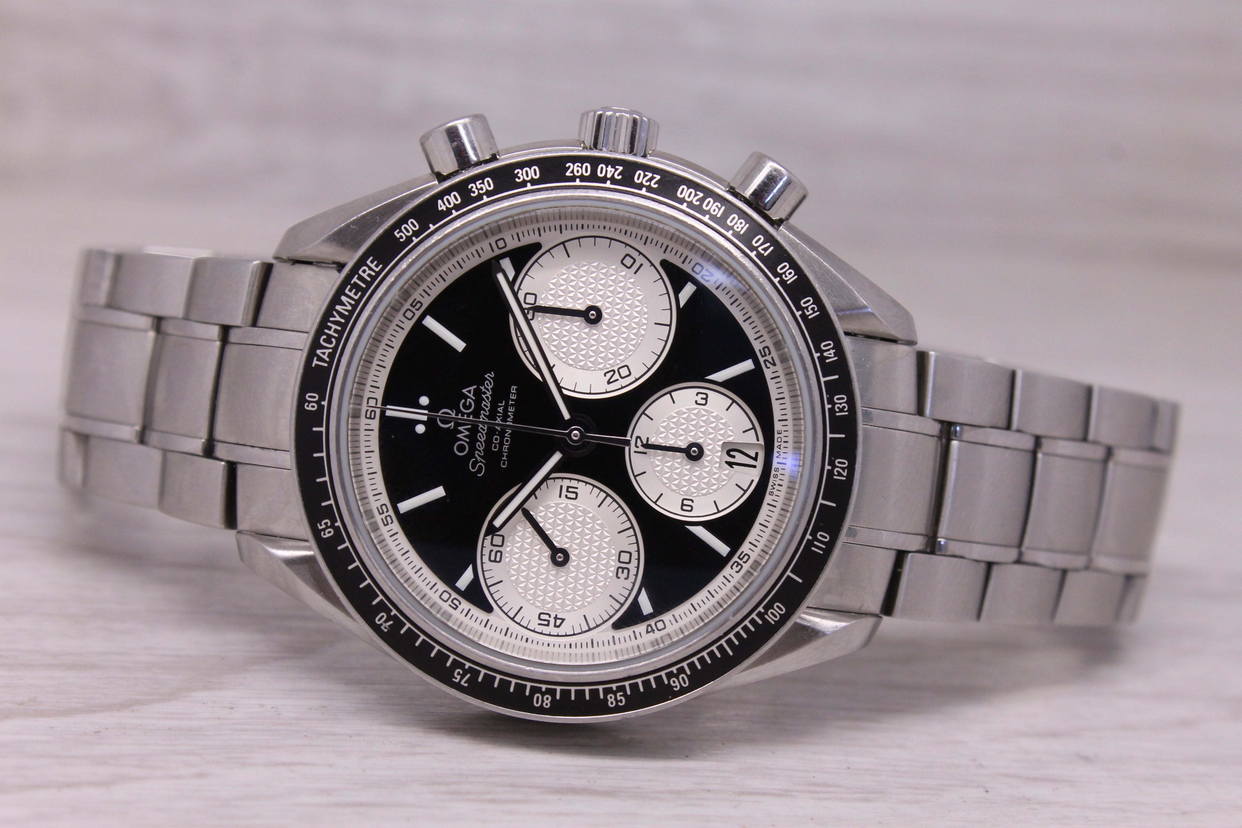 Omega Speedmaster Racing 40mm Automatic Chronograph Watch 326.30.40.50.01.002