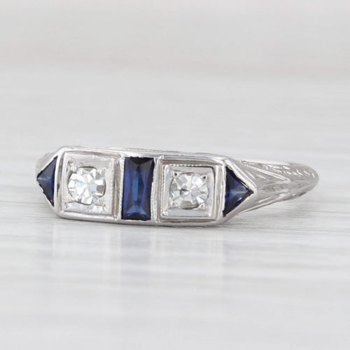 Light Gray Diamond Lab Created Sapphire Filigree Ring 18k White Gold Size 5.5 Stackable
